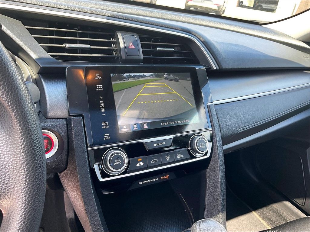 2016 Honda Civic — photo 19