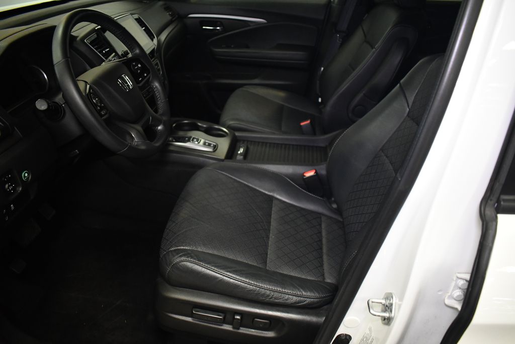 Thumbnail: 2021 Honda Passport - 26