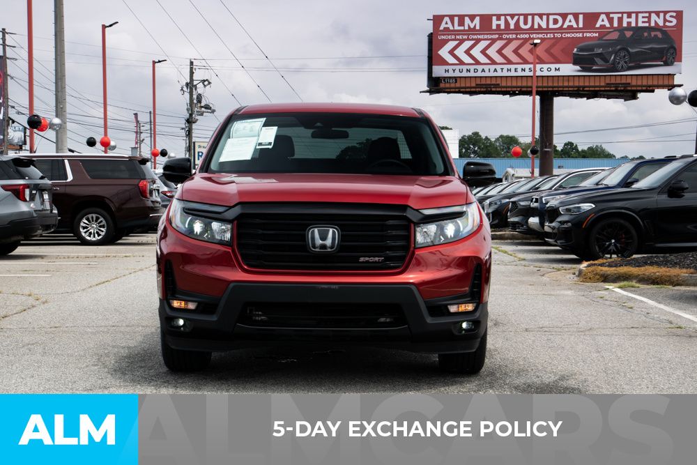 2021 Honda Ridgeline Sport photo 3