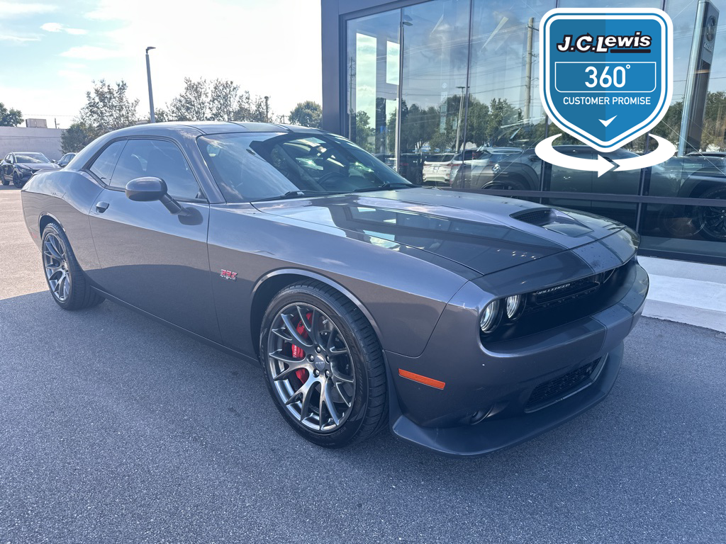 2015 Dodge Challenger SRT 392