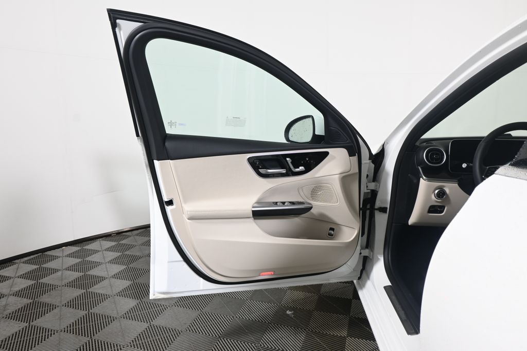Thumbnail: 2026 Mercedes-Benz C-Class - 28