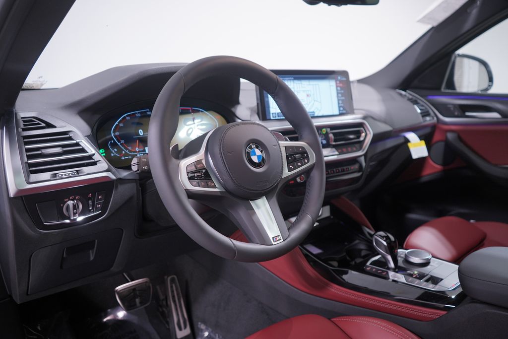 2025 BMW X4 xDrive30i 6