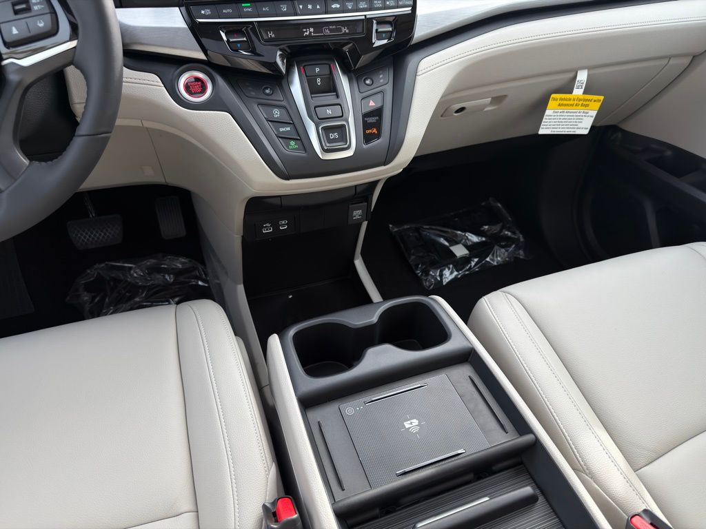 Thumbnail: 2026 Honda Odyssey - 16