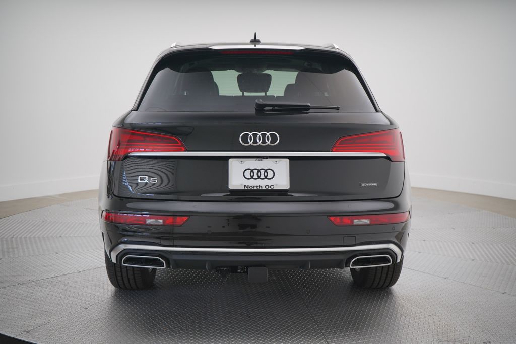 2024 Audi Q5 e  4