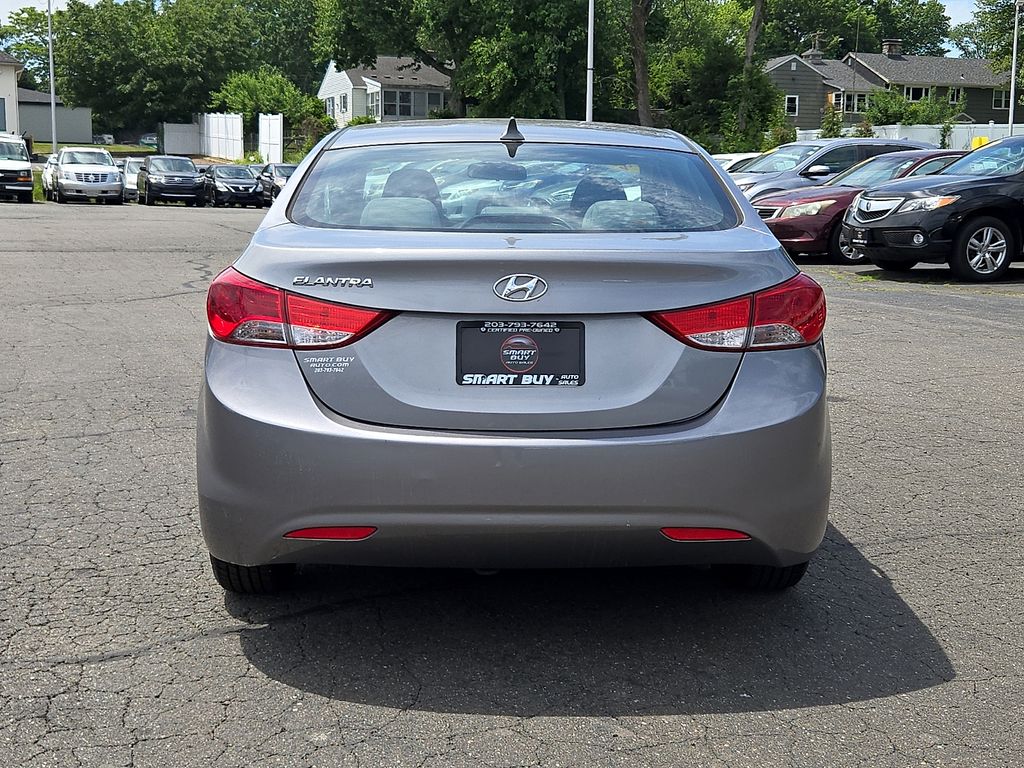 2011 Hyundai Elantra