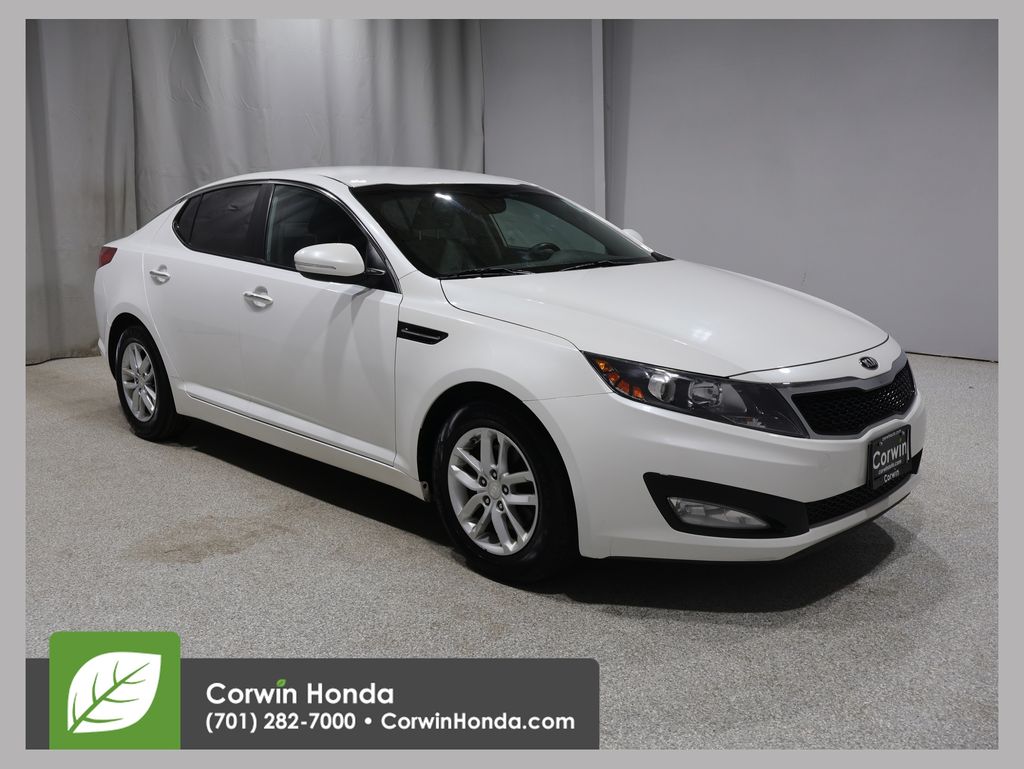 Snow White Pearl 2013 Kia Optima Sedan Front-Wheel Drive 6-Speed Automatic