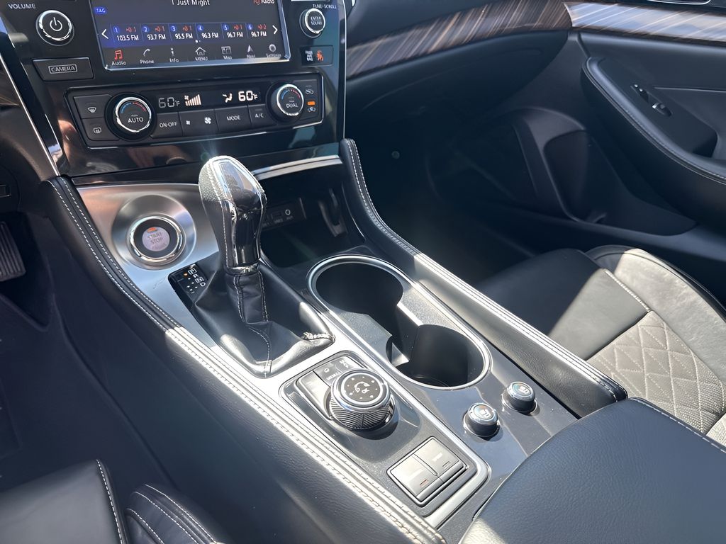 Used Car 2017 Nissan Maxima  Platinum For Sale Under $15,000 In Austin, Texas