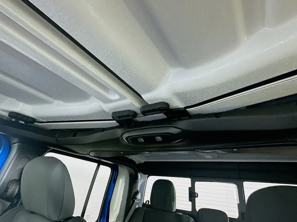 New 2026 Blue Jeep Mojave image 14