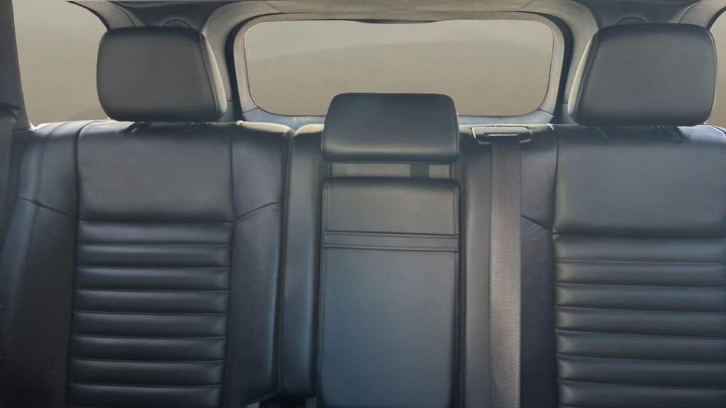 used 2021 Jeep Grand Cherokee car, priced at $28,450