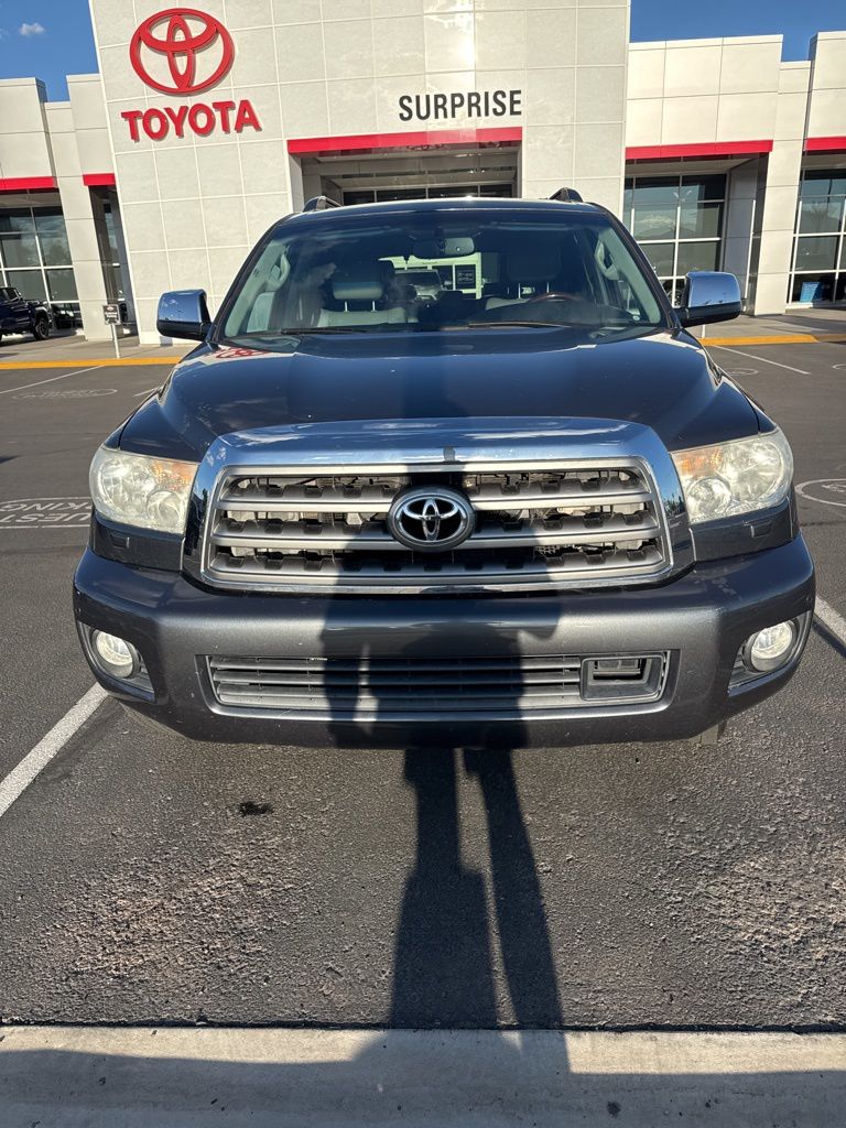 Thumbnail: 2014 Toyota Sequoia - 11