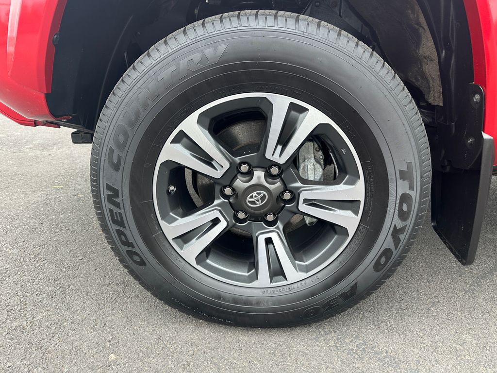 2017 Toyota Tacoma TRD Sport