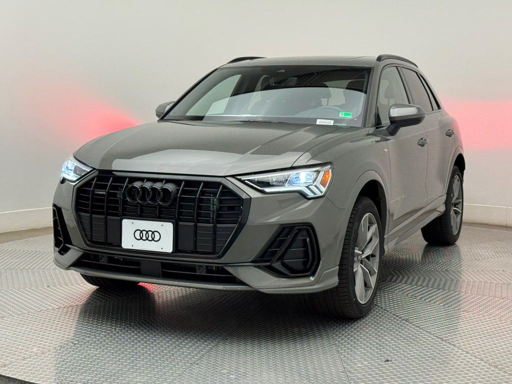 Thumbnail: 2025 Audi Q3 - 5