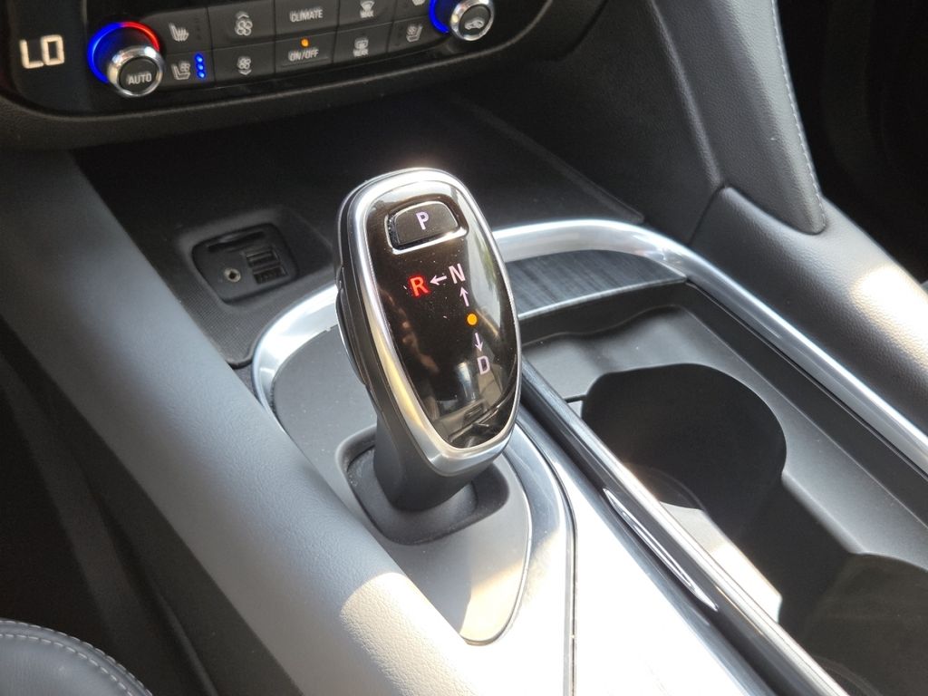 Used 2020 Silver Buick Premium Group image 39