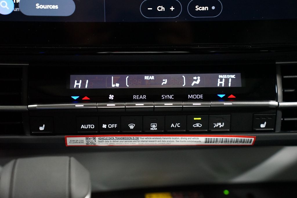 Thumbnail: 2026 Toyota Sienna - 20