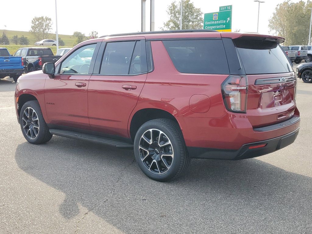 2024 Chevrolet Tahoe RST 3