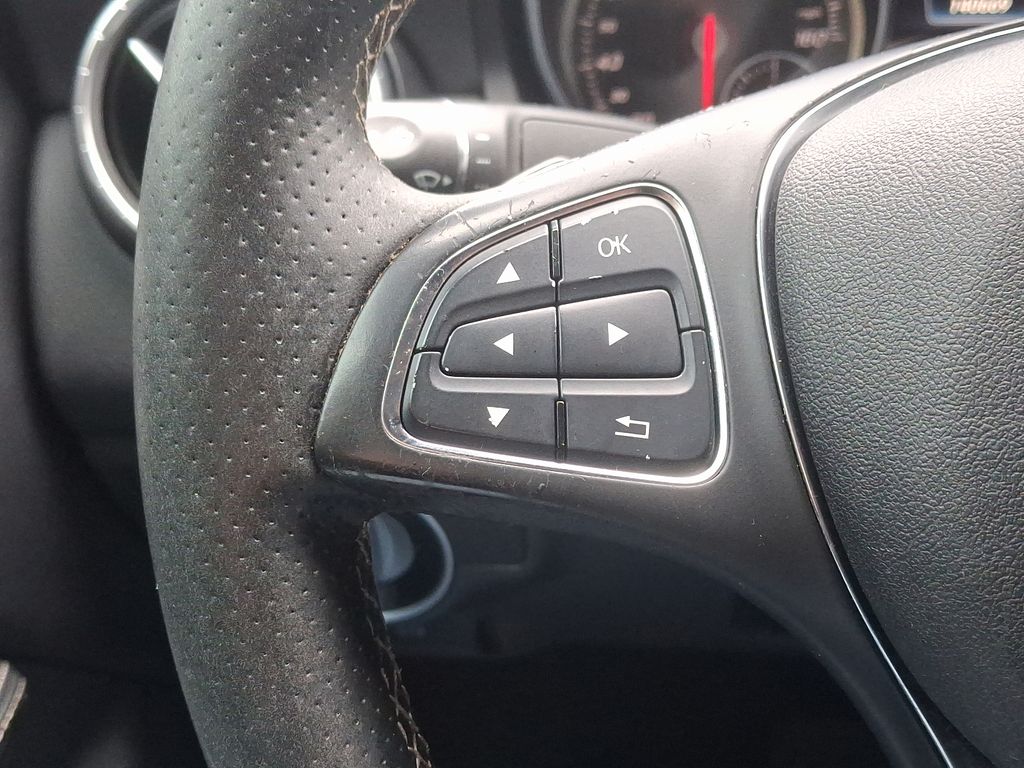 2017 Mercedes-Benz CLA 250 21