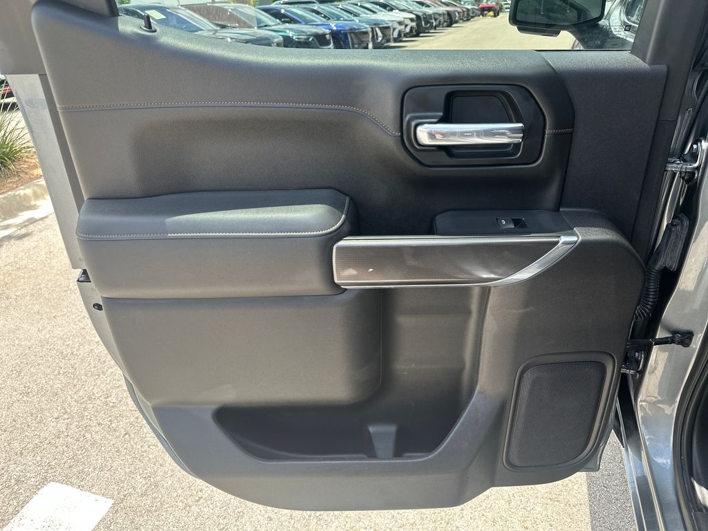 Used 2021 Gray GMC AT4 image 33