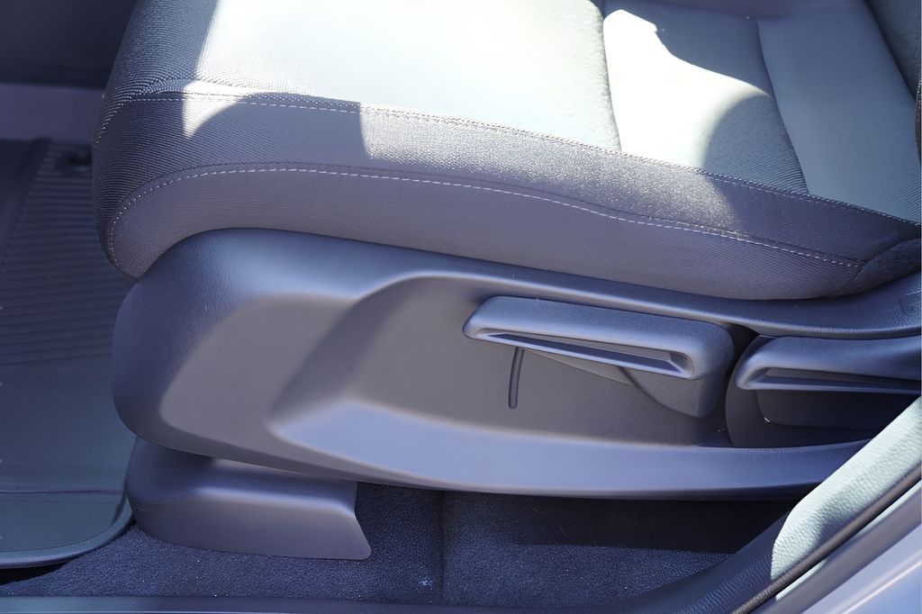 New 2026  Honda LX image 18