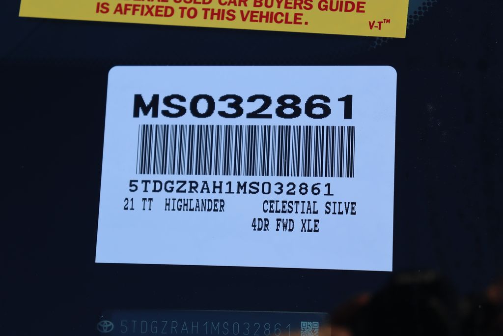 Thumbnail: 2021 Toyota Highlander - 7