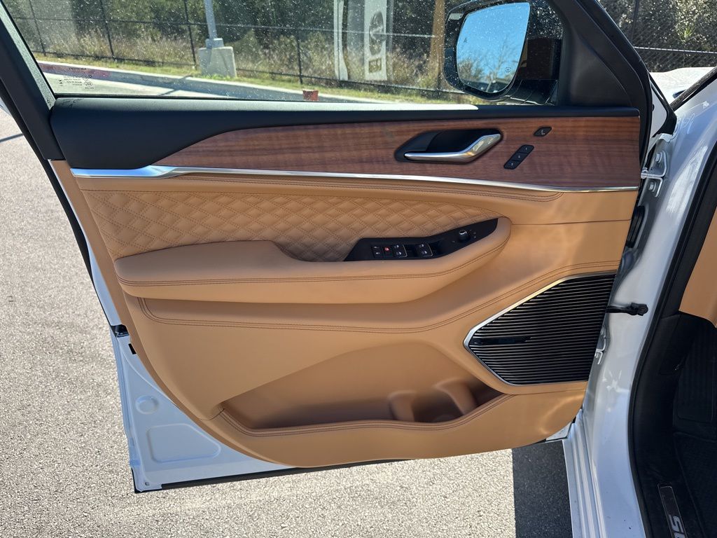 New Car 2025 Jeep Grand Cherokee  Summit For Sale Under $70,000 In Austin, Texas