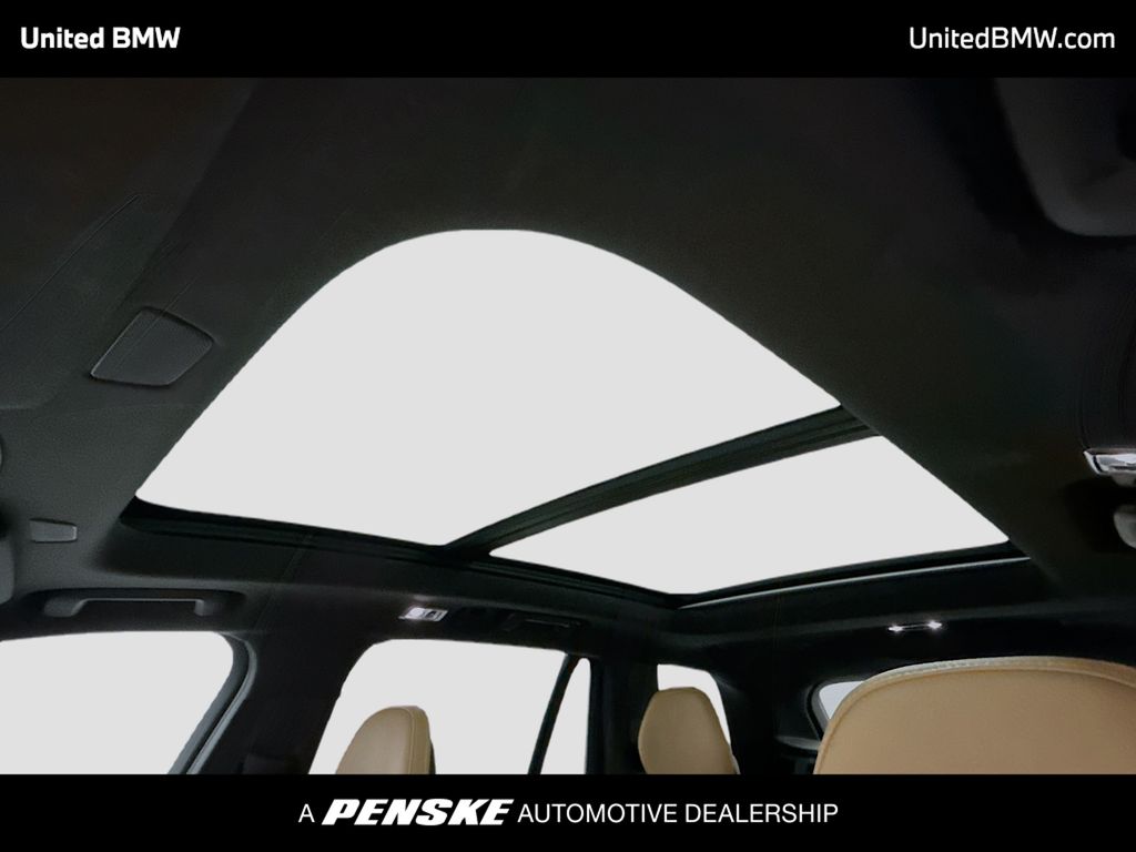 Thumbnail: 2018 Volvo XC90 - 12