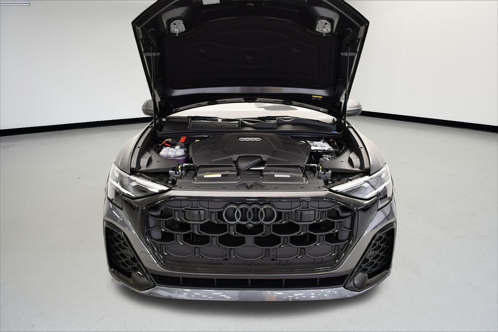 Thumbnail: 2026 Audi Q8 - 13