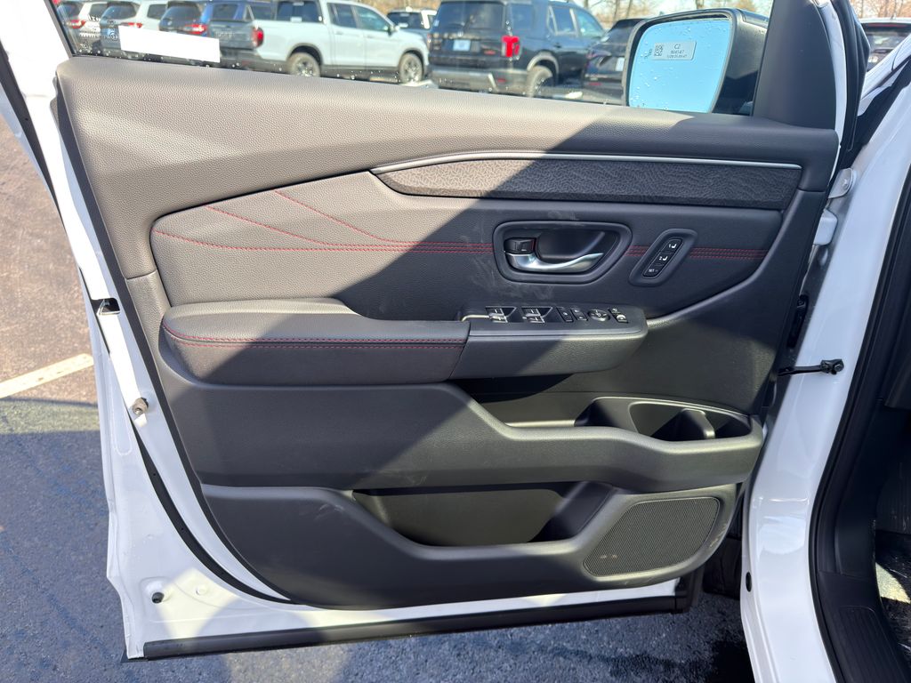 Thumbnail: 2026 Honda Pilot - 19