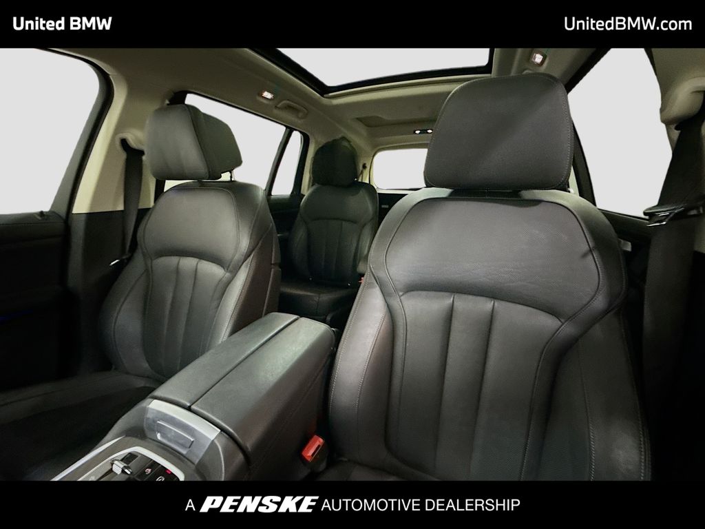 Thumbnail: 2021 BMW X7 - 5