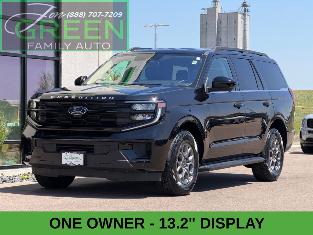 Black Metallic 2025 Ford Expedition SUV / Crossover Four-Wheel Drive Automatic