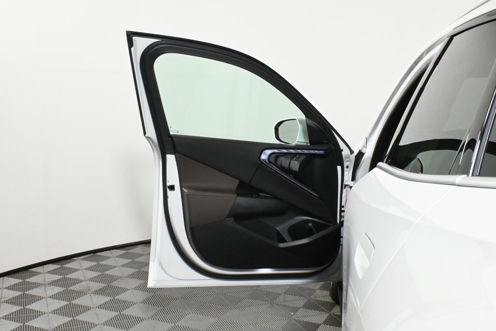 Thumbnail: 2025 BMW X3 - 29