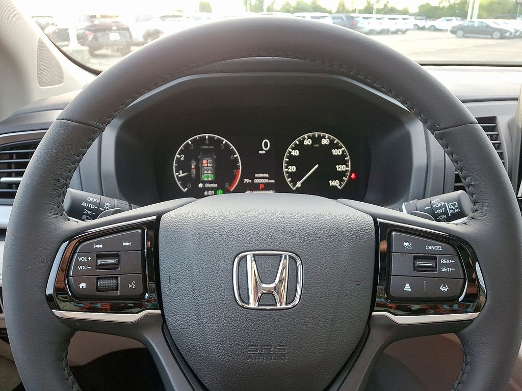 Thumbnail: 2026 Honda Odyssey - 9