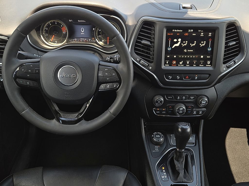 Used 2023 Jeep Cherokee Altitude For Sale in Farmington, AR