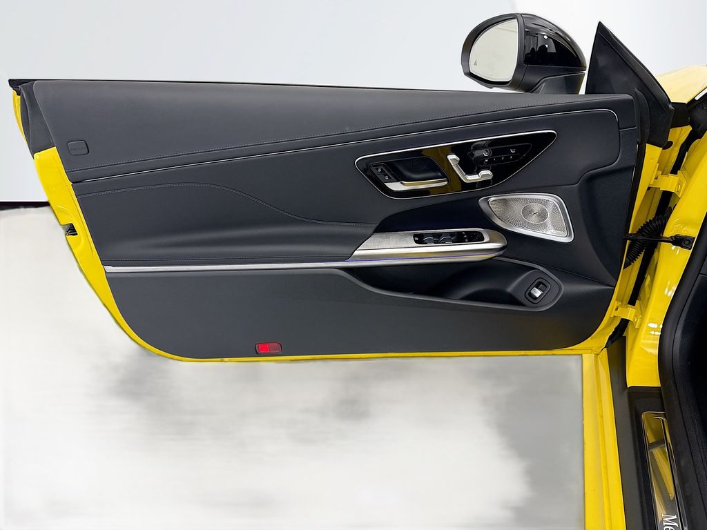Thumbnail: 2026 Mercedes-Benz CLE - 22