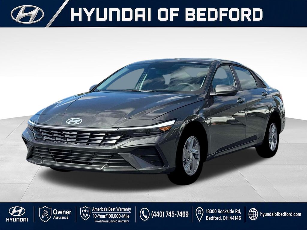 Amazon Gray 2026 Hyundai Elantra Sedan Front-Wheel Drive Continuously Variable Transmission