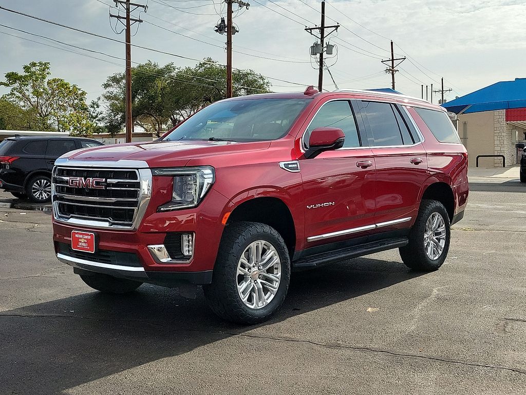  2024 GMC Yukon SLT 4WD   