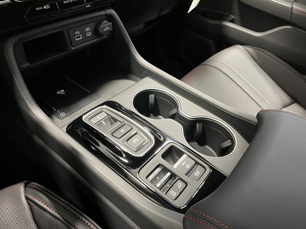 2025 Honda Pilot Black Edition photo
