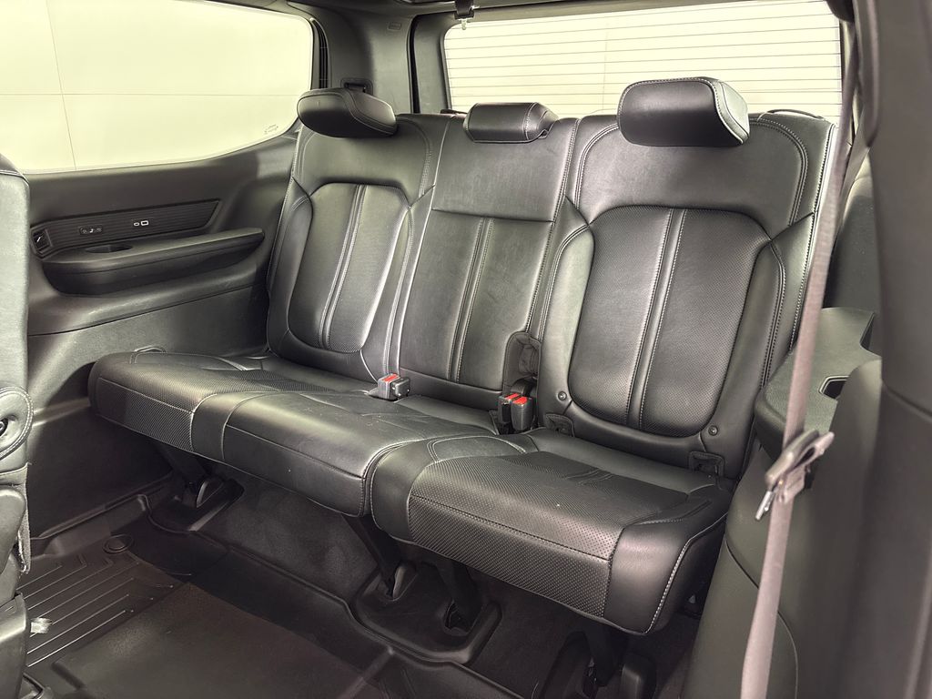 Certified Used 2022 Black Jeep Series II image 32