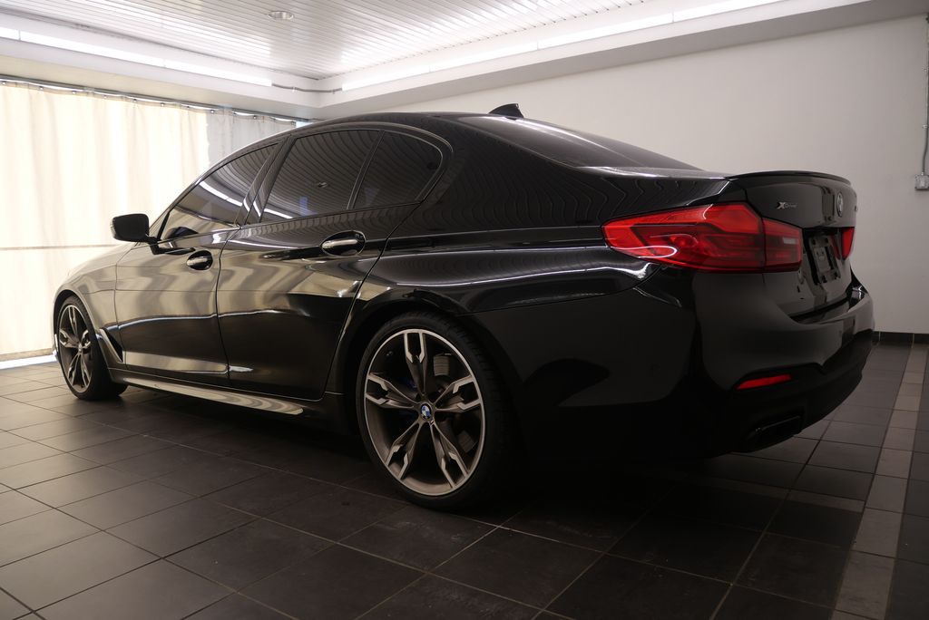 2018 BMW 5 Series M550i xDrive 4