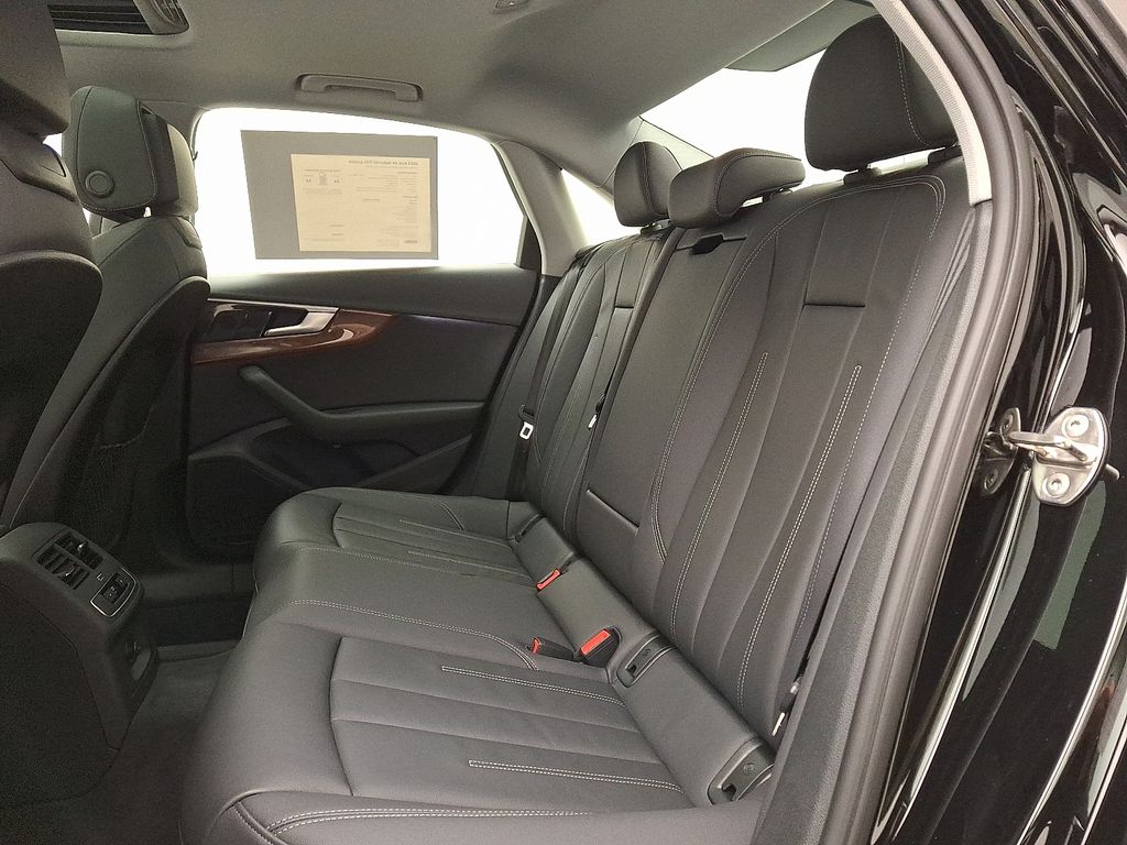 Thumbnail: 2023 Audi A4 - 10