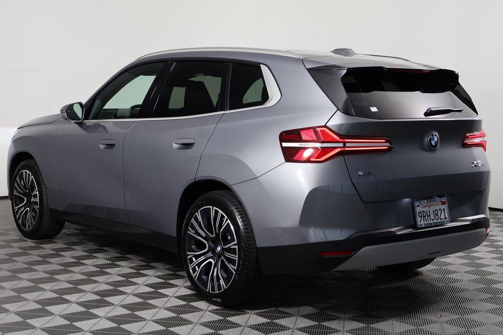 Thumbnail: 2025 BMW X3 - 6