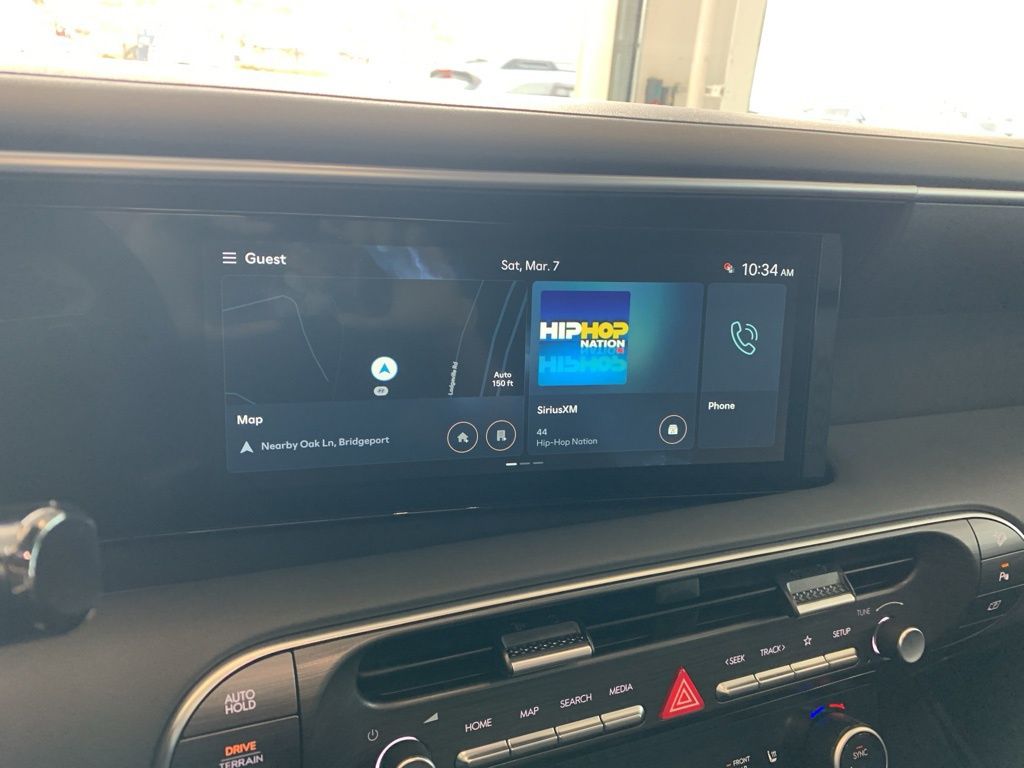 New 2026 White Hyundai SEL image 6