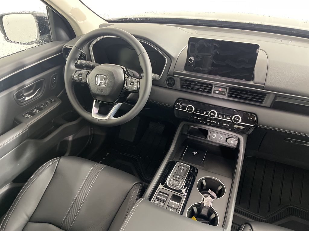 Thumbnail: 2025 Honda Pilot - 14