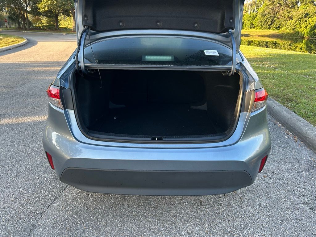 Thumbnail: 2024 Toyota Corolla - 10