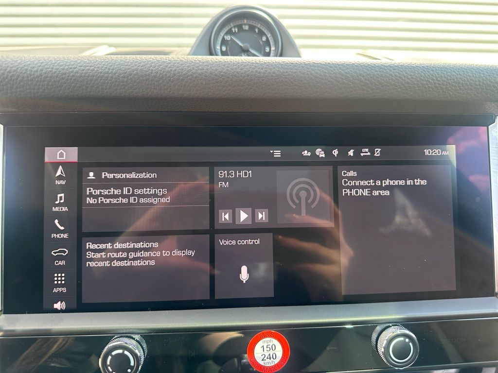 Thumbnail: 2026 Porsche Macan - 31