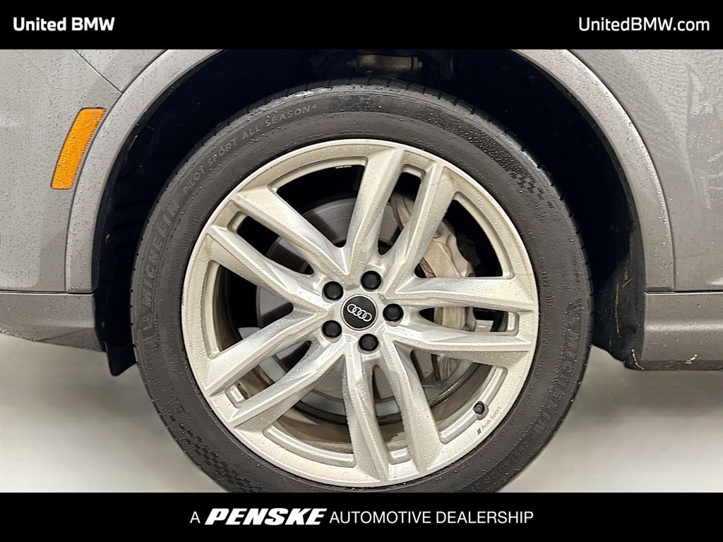 Thumbnail: 2018 Audi Q7 - 2