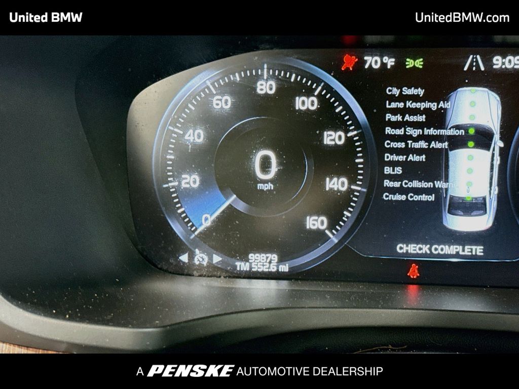Thumbnail: 2020 Volvo S60 - 14