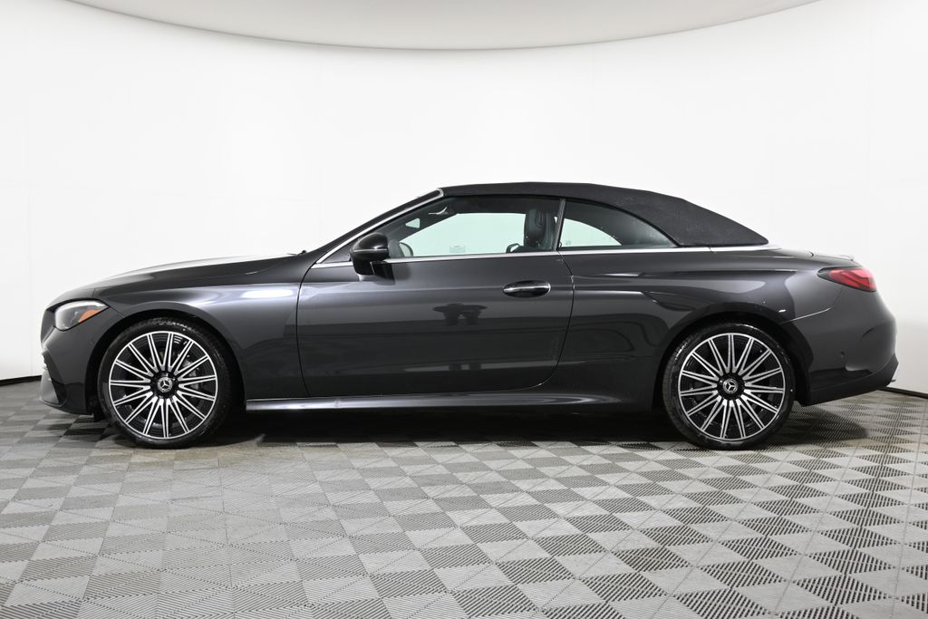 2025 Mercedes-Benz CLE 300 2
