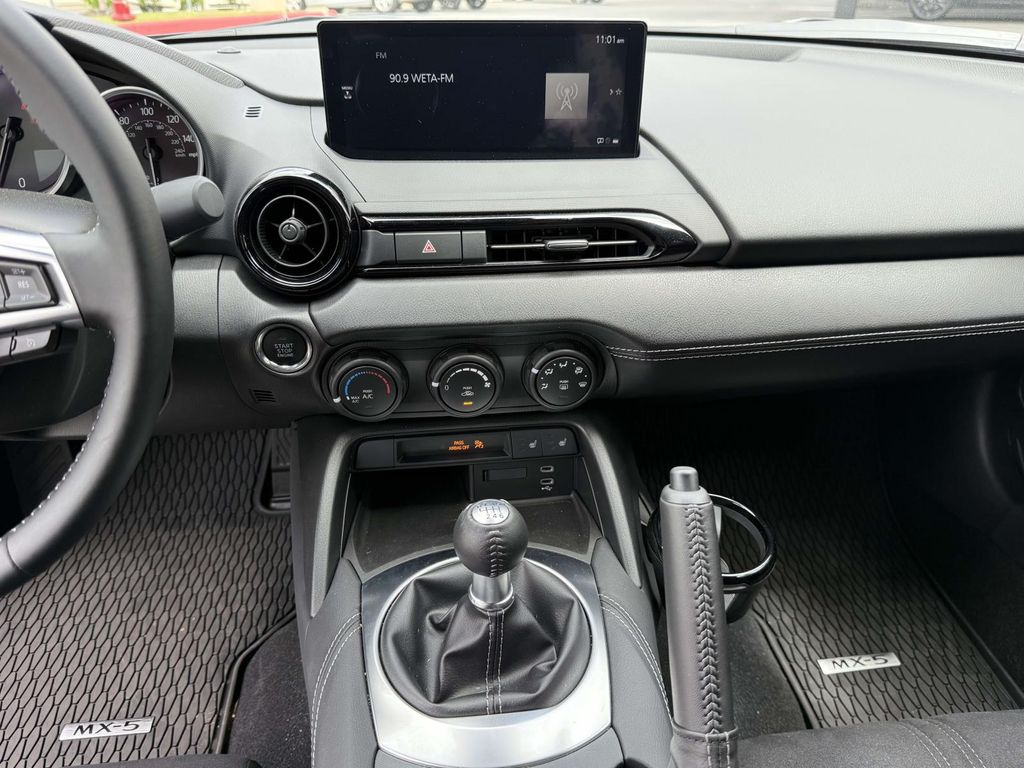 2026 Mazda MX-5 Miata Club - Photo 16