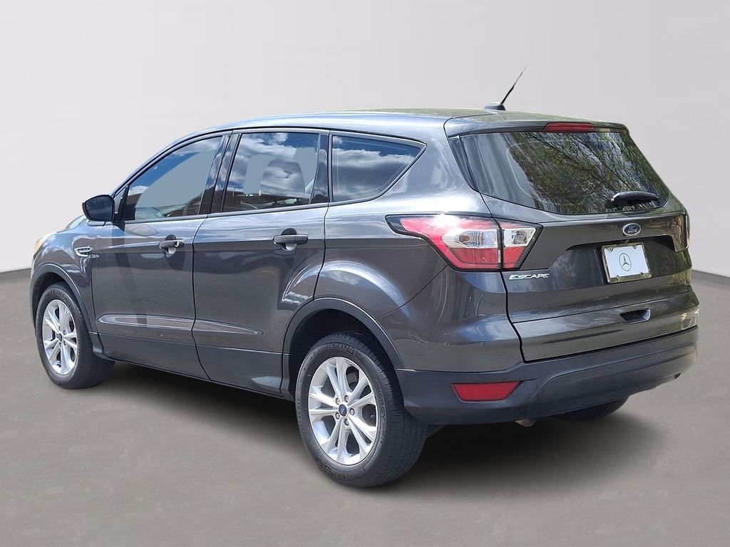 2017 Ford Escape S 6