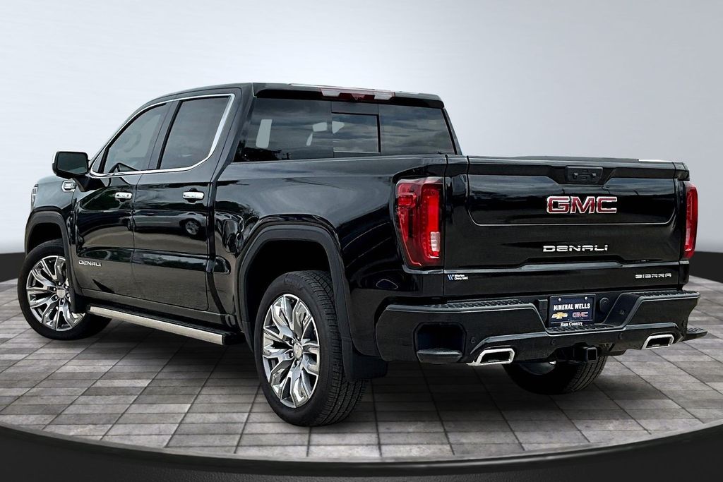 2026 GMC Sierra 1500 Denali - 3